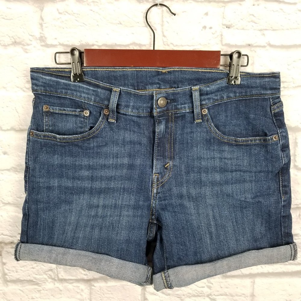 Levi - Red Tag Denim Mid Rise Shorts - Wmn's 29